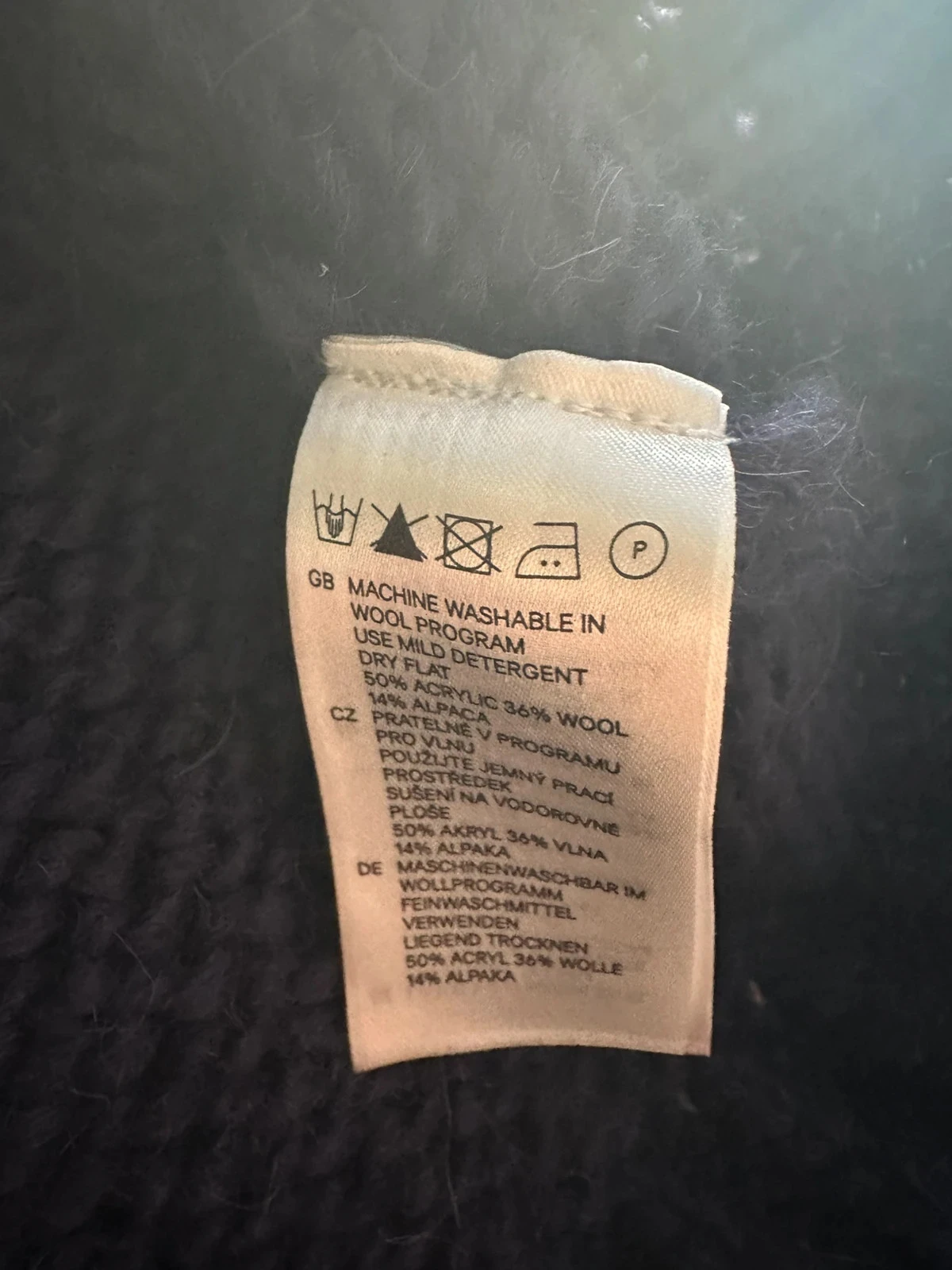 Wool dress with shoulder detail by H&M – photo 8
